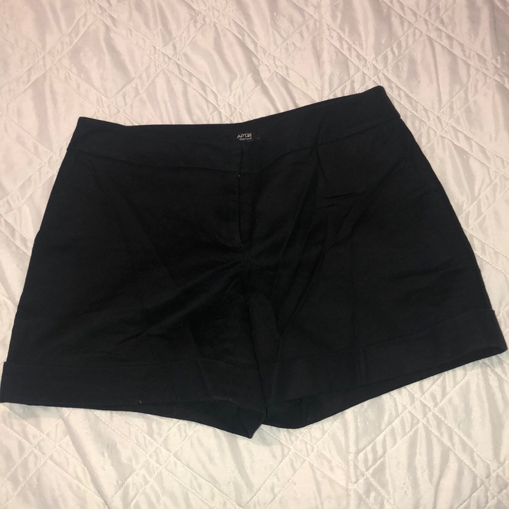 Apt 9 Black Dress Shorts